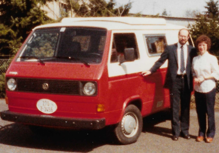 Al & Bettry Baanna with their VW Van